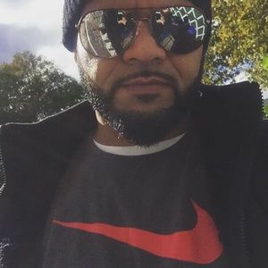 Meet your Posher, Kazi